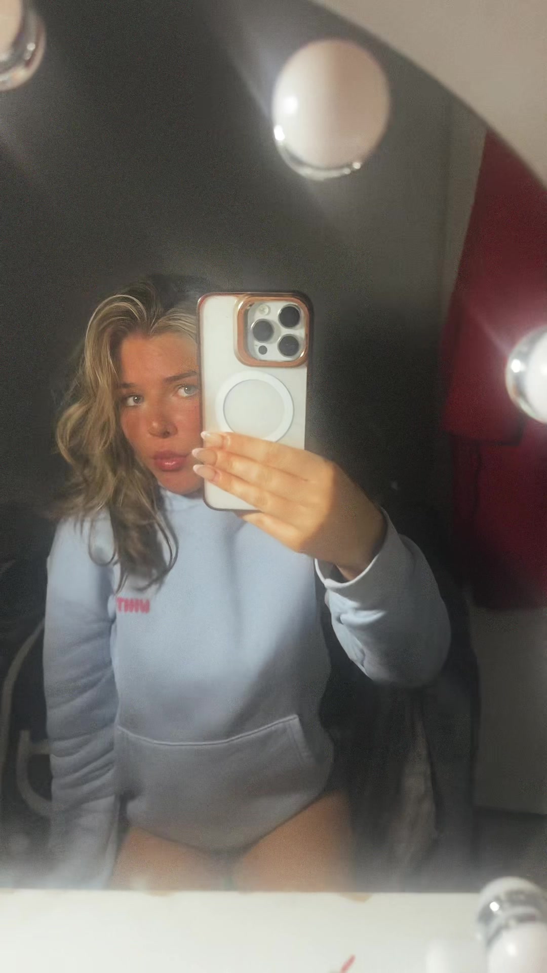 @x_lexie3