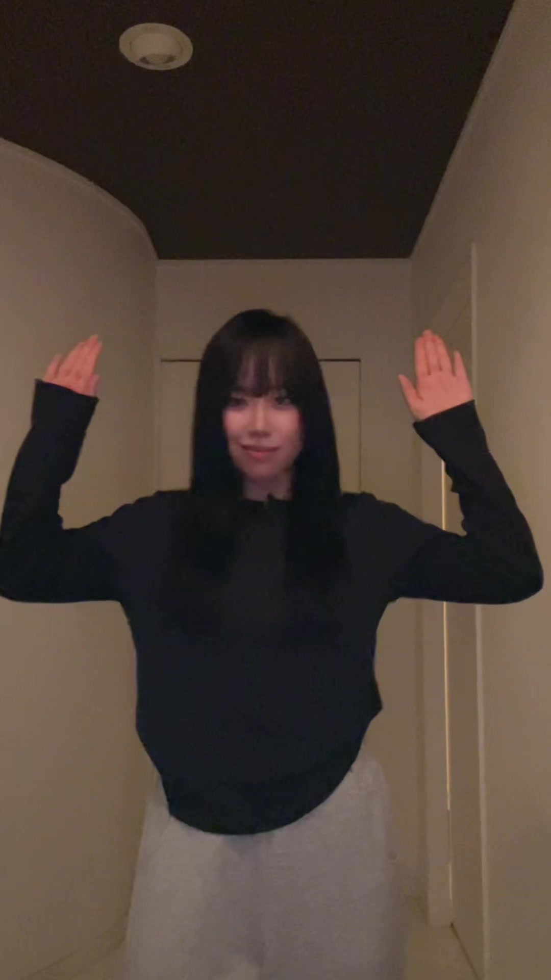 @玲