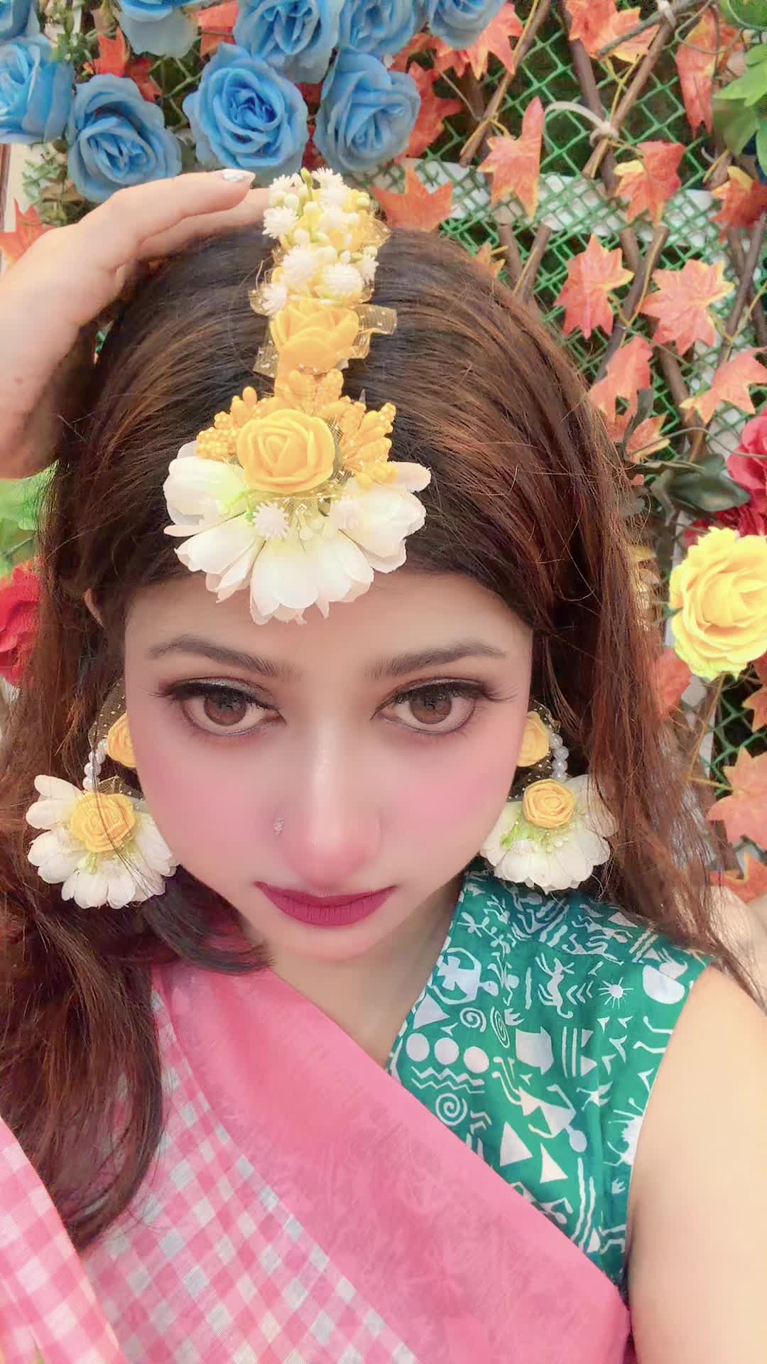 @Isabella
