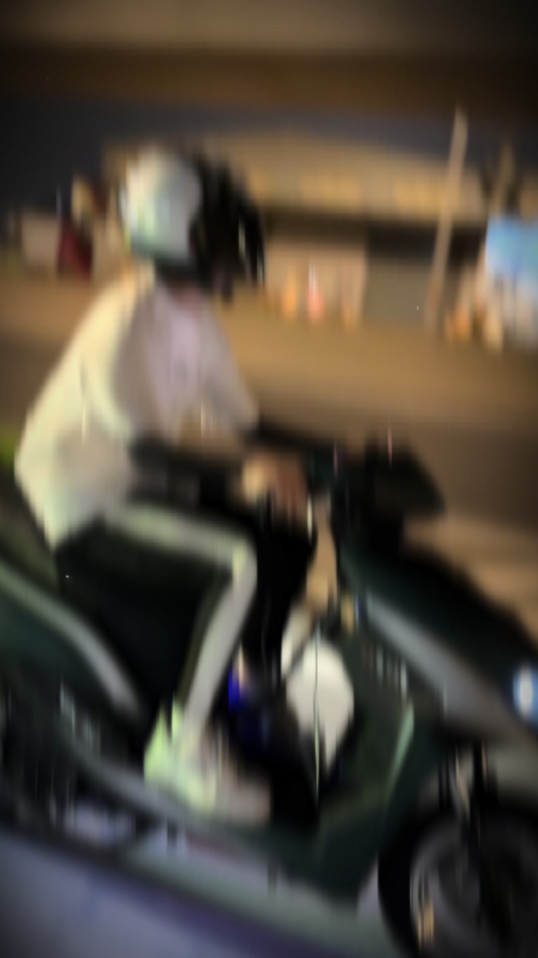 @欸樓壹壹