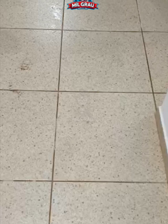 @Guaíra Mil grau Oficial