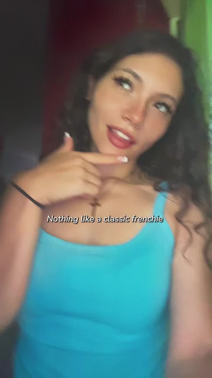 @Alexis 🦋