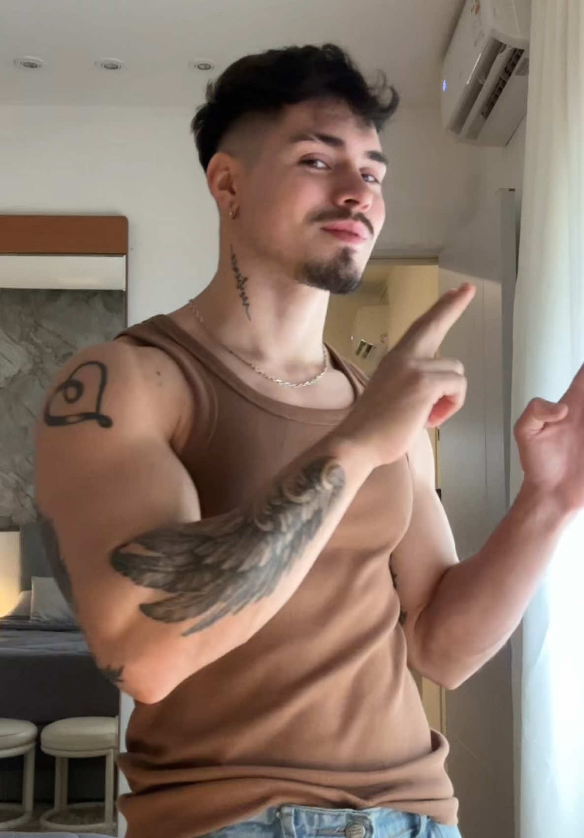 @DEIVIS