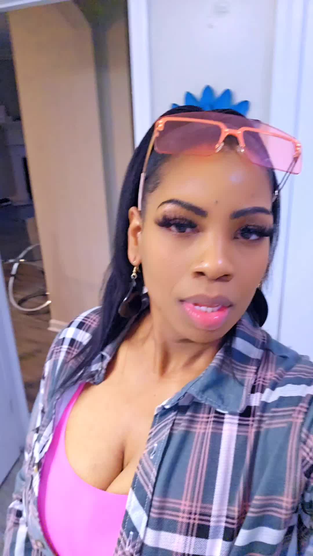 @Mokushia Eaton