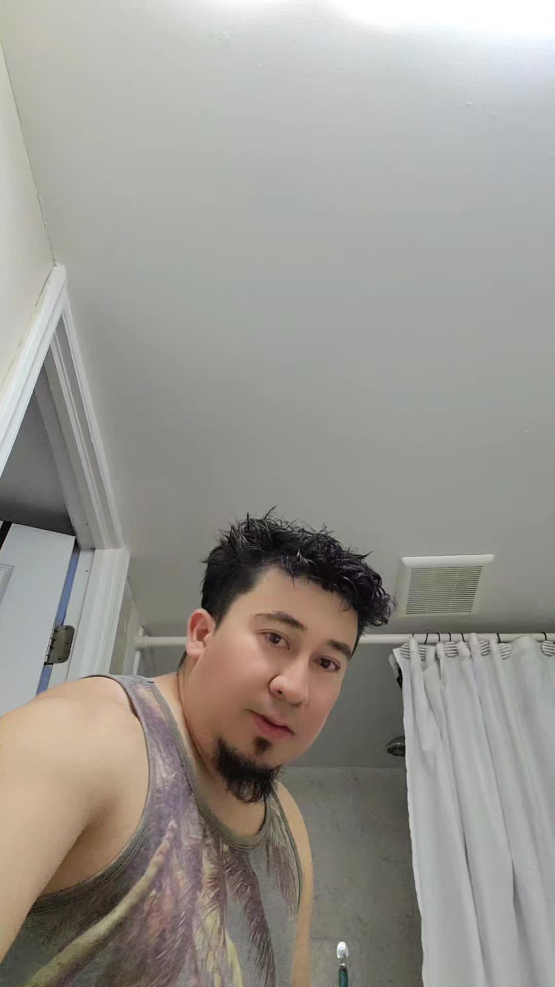 @Carlos noriega🇸🇻