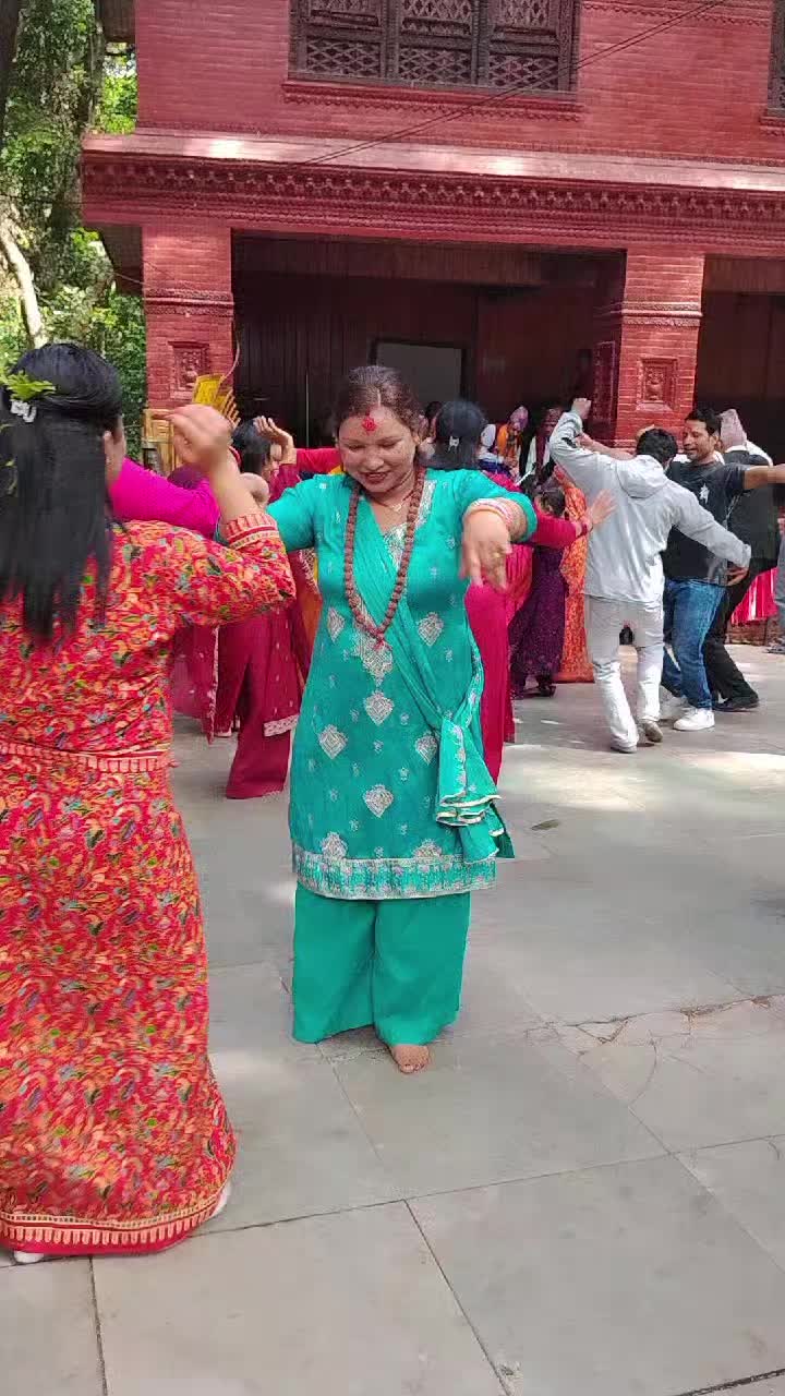 @सभी अनमोल💋
