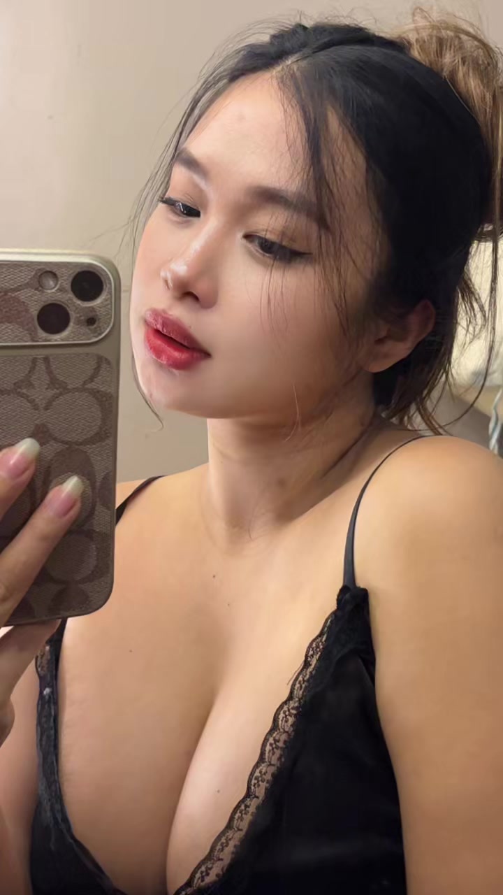@Kitty💋
