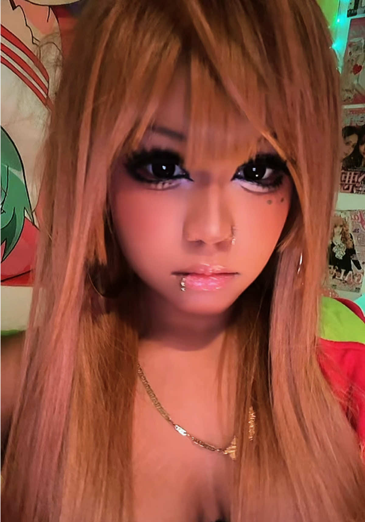 @kiana‼︎ `⎚⩊⎚´ -✧