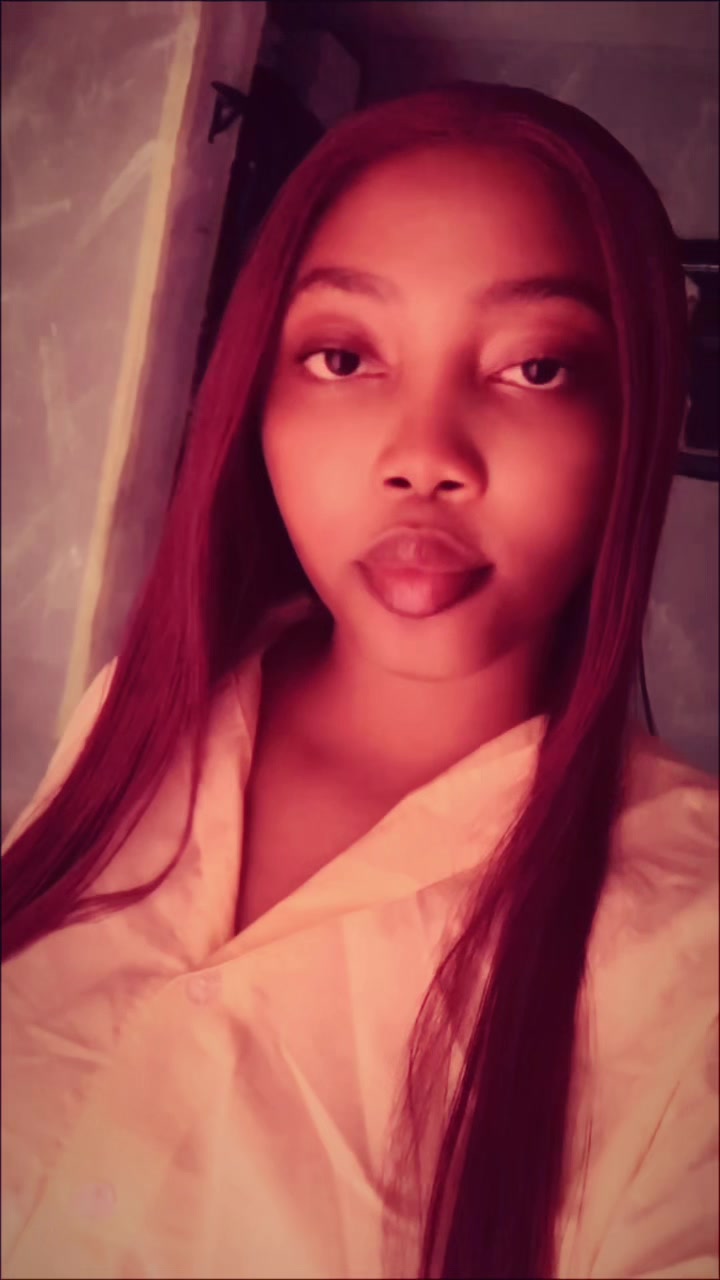 @Jules🖇️💕