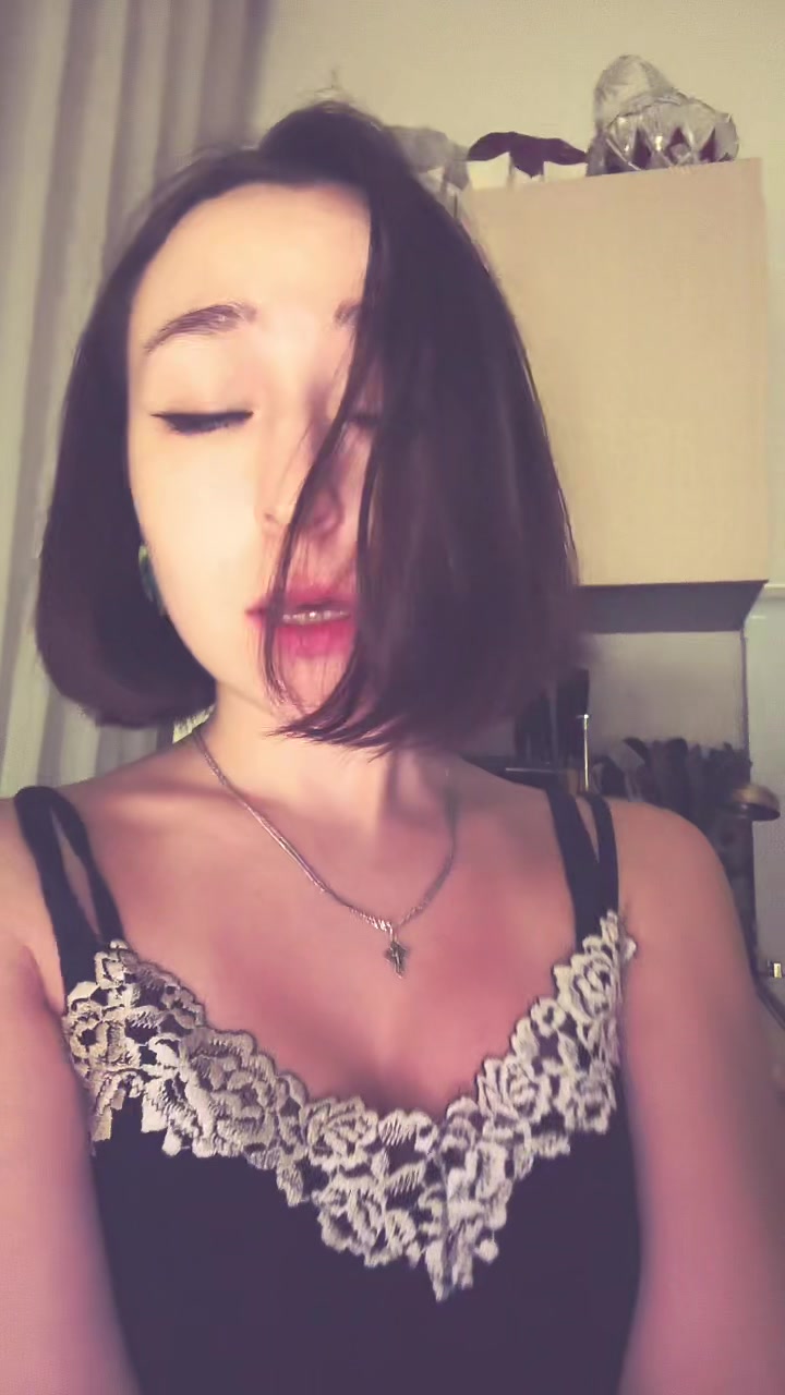 @kisskissen