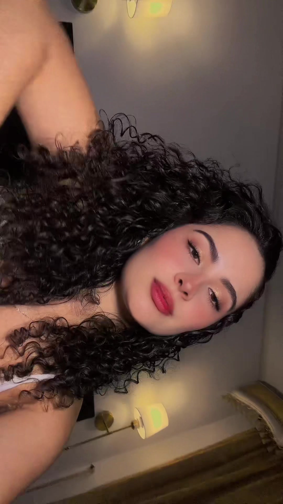 @Paola