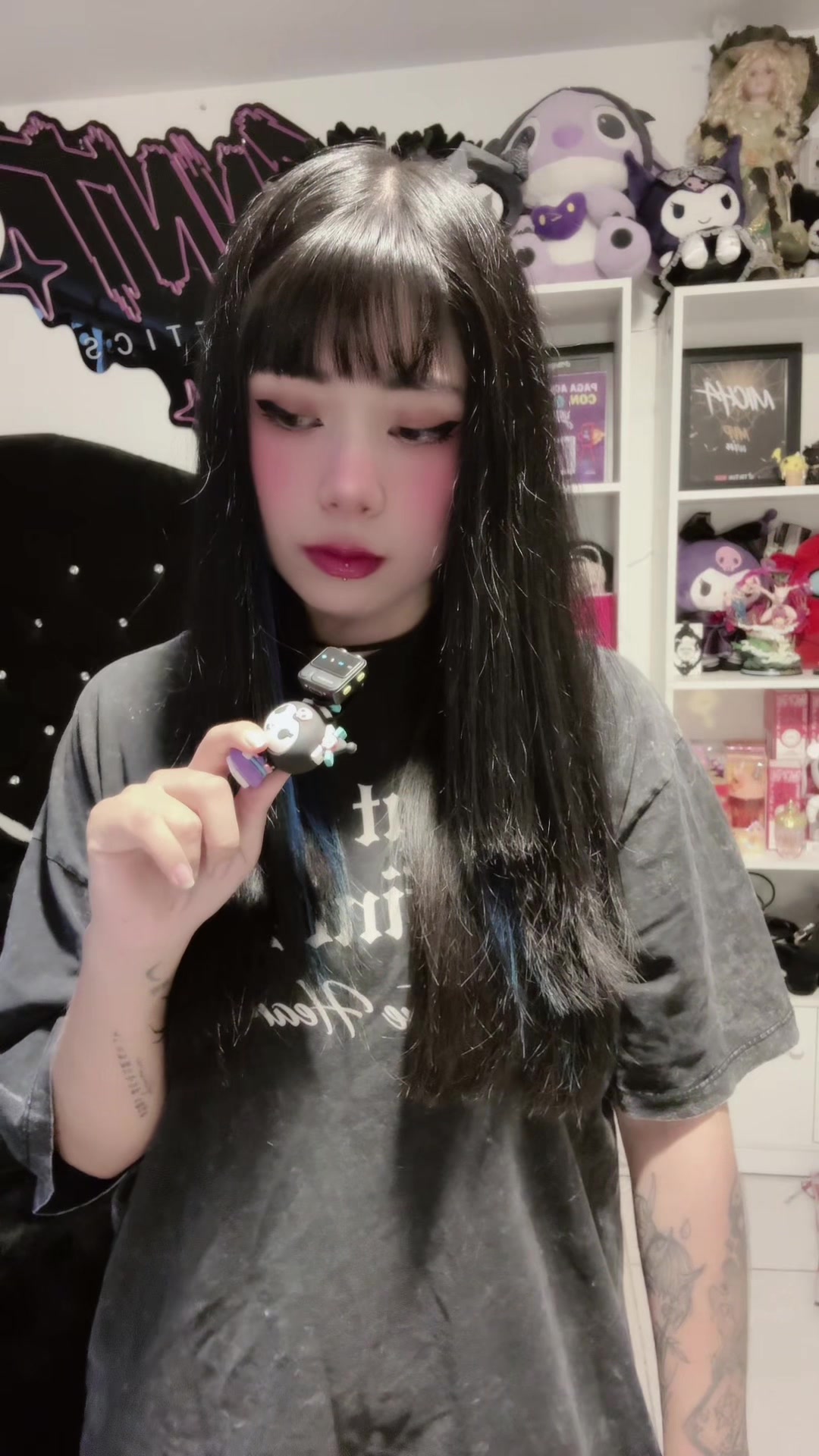 @Sannet🕷️🖤