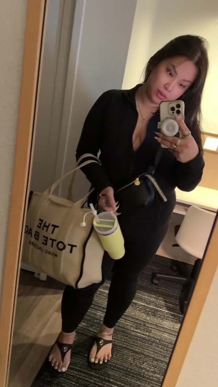 @pretty_jenni_vibes