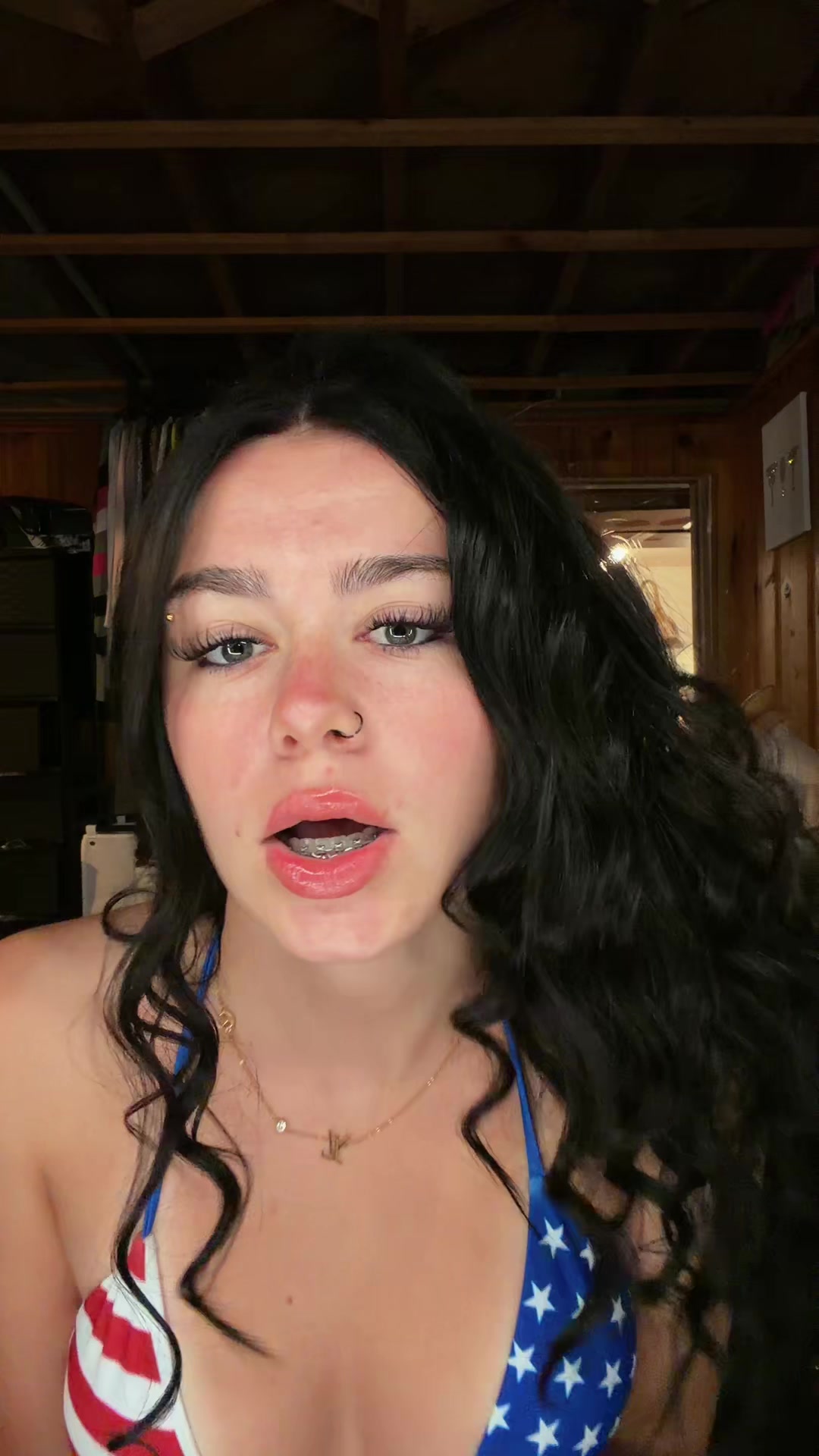 @theyluvv_taylor_01