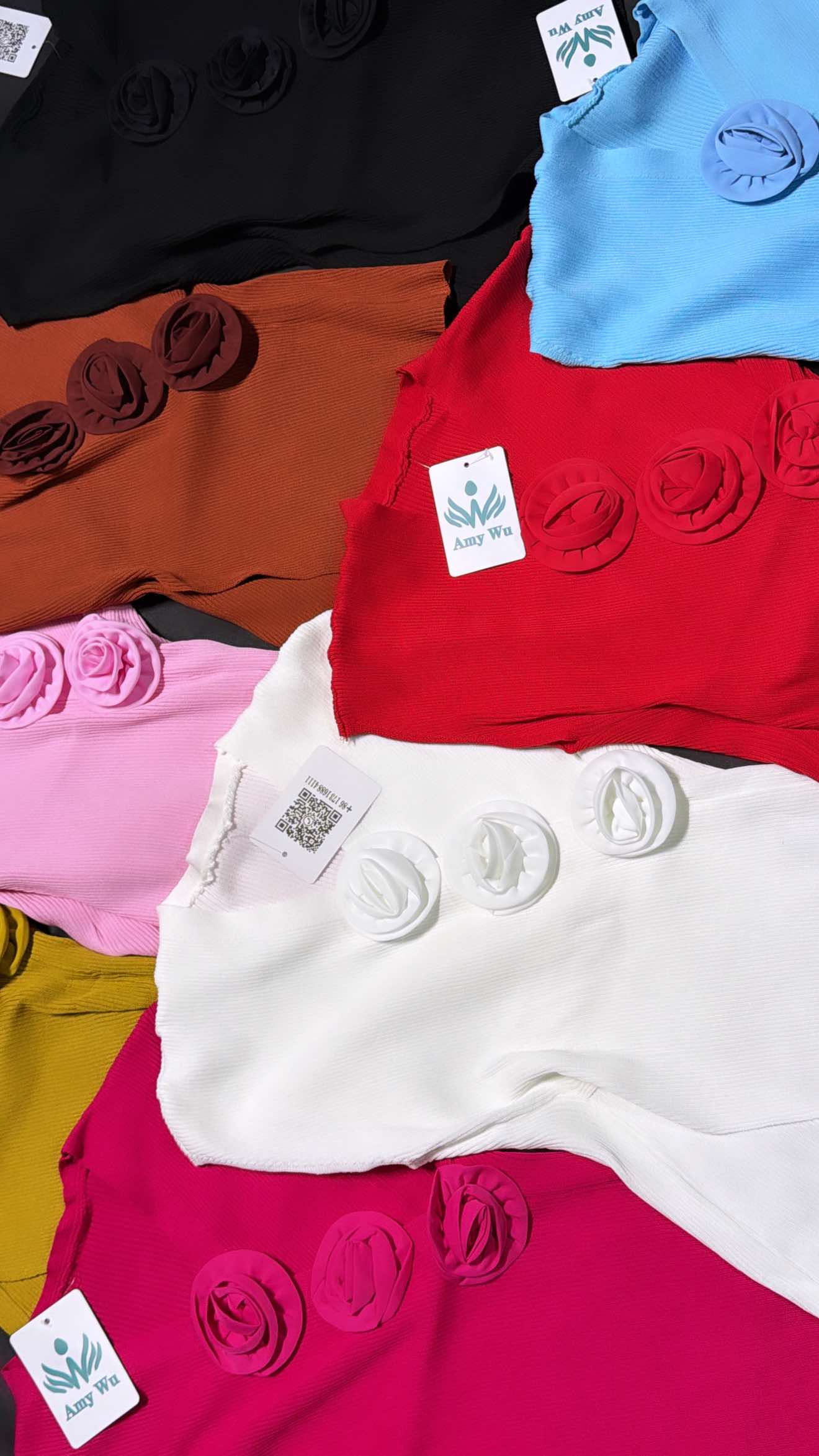@Deluxebyaduke (CLOTHING STORE)