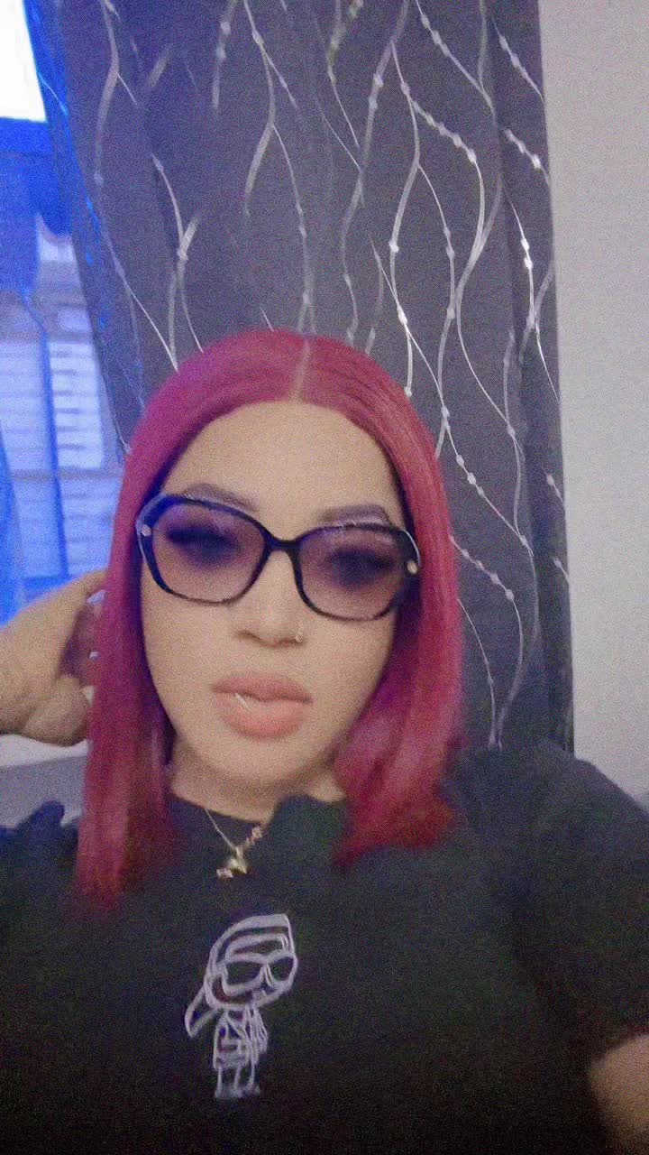 @𝒪𝒻𝒻𝒾𝒸𝒾𝒶𝓁_𝒪𝓃𝓎𝒾𝓃♊️