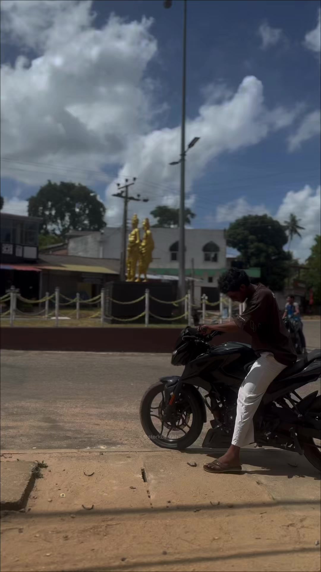 @𝑆 𝐴 𝑅 𝑈  ⁿ 📈❤️