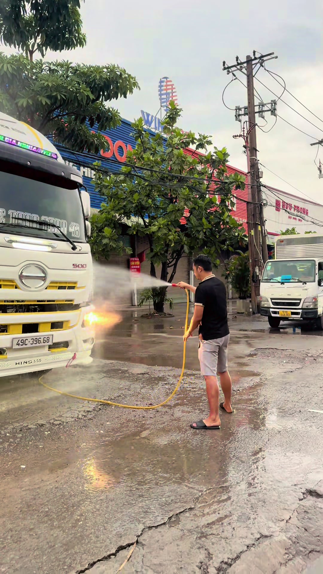 @Hoàng Hưng Xe Tải