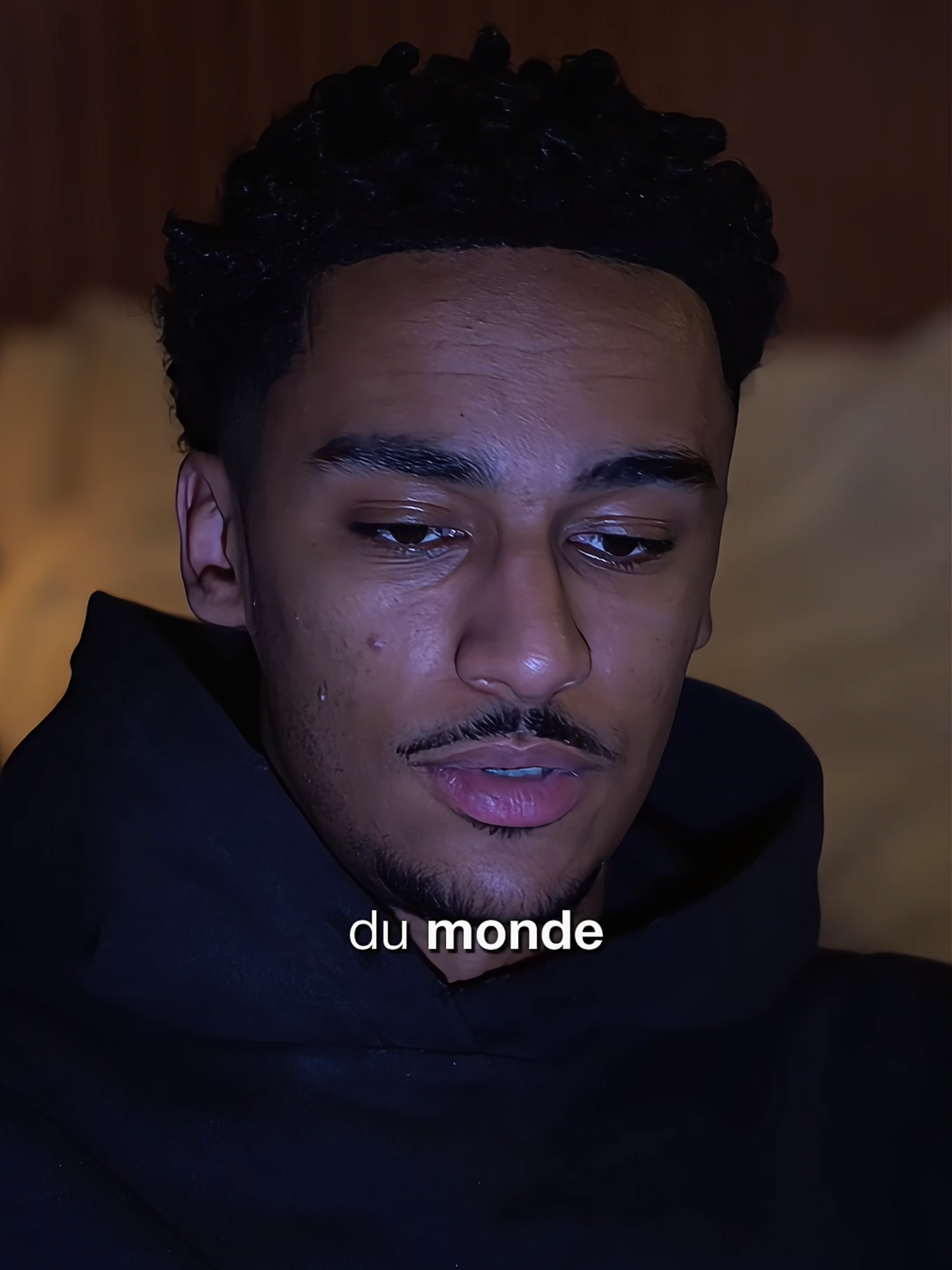 @Kéo