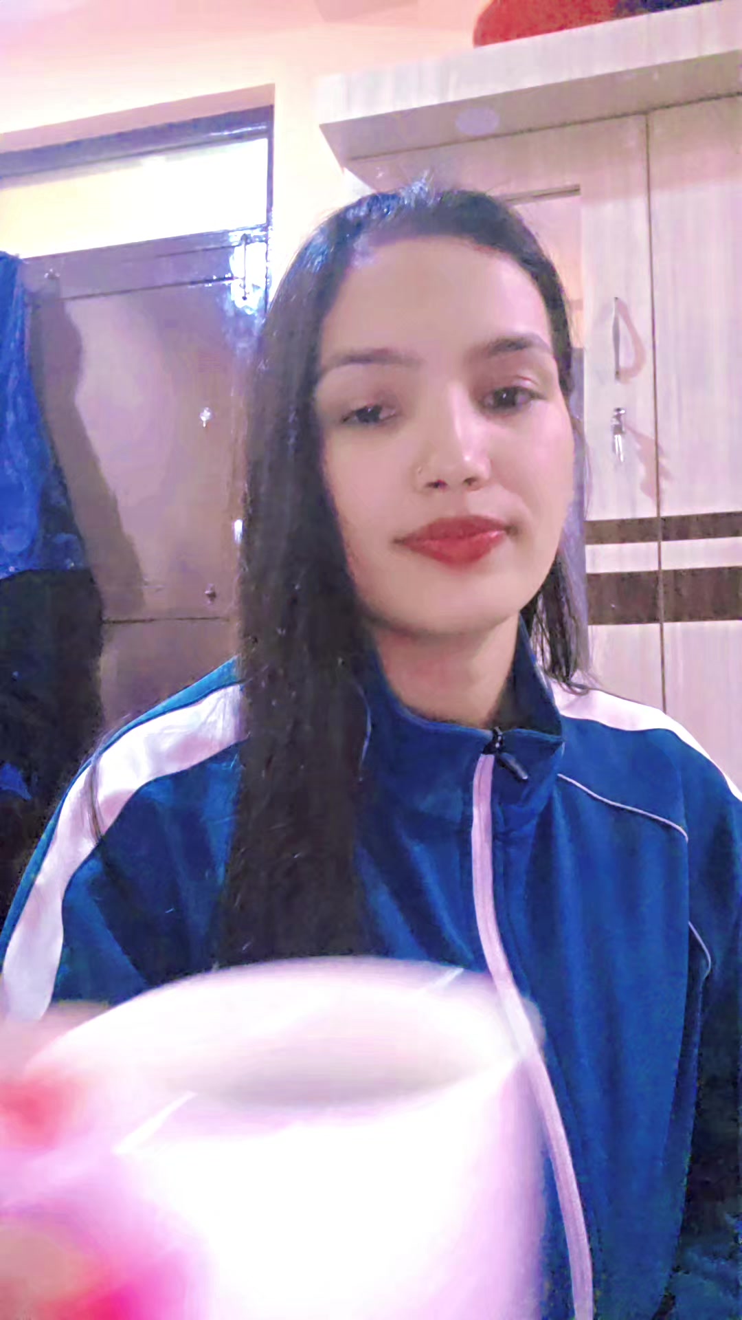 @तारा🤫