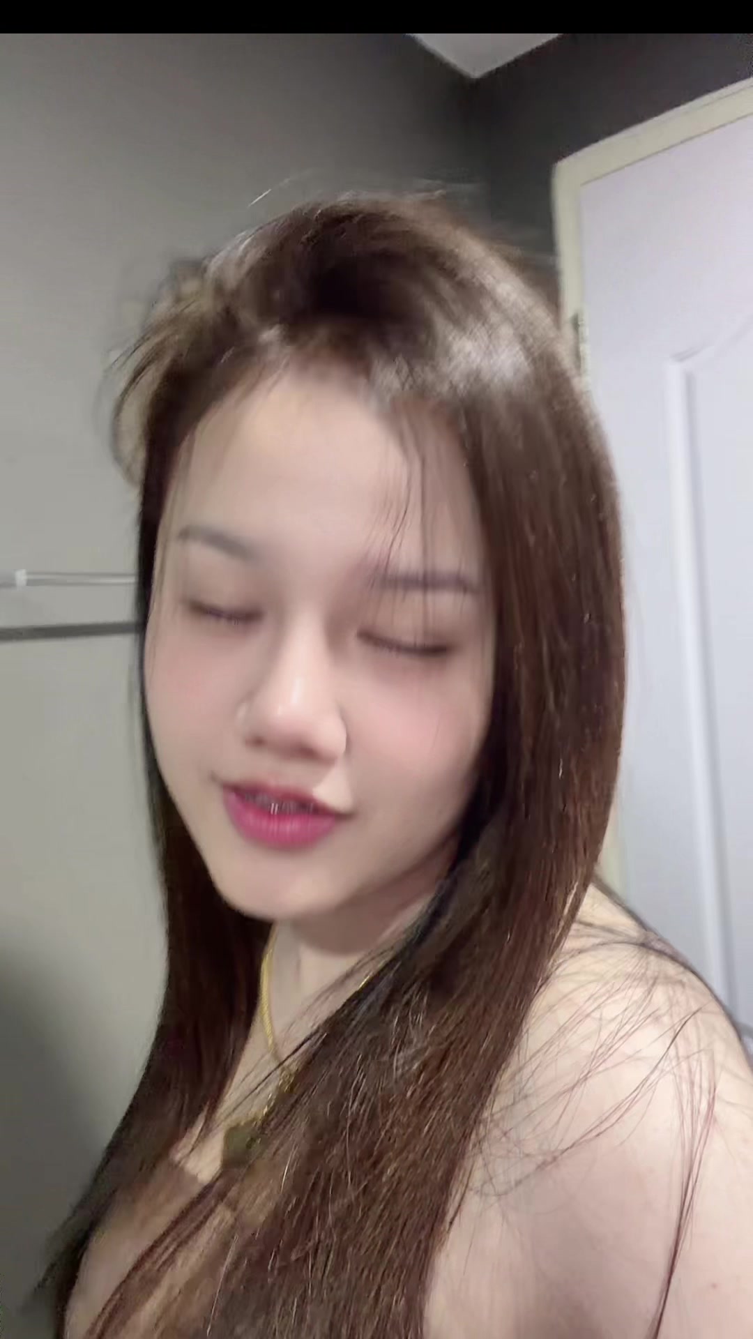 @𝓜 𝓲 𝓷 𝓽 🍒