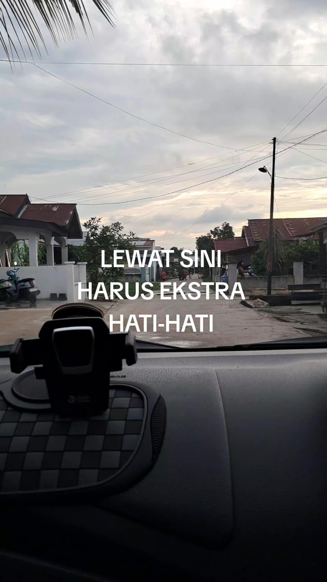@JANITA KURSUS MENGEMUDI DURI