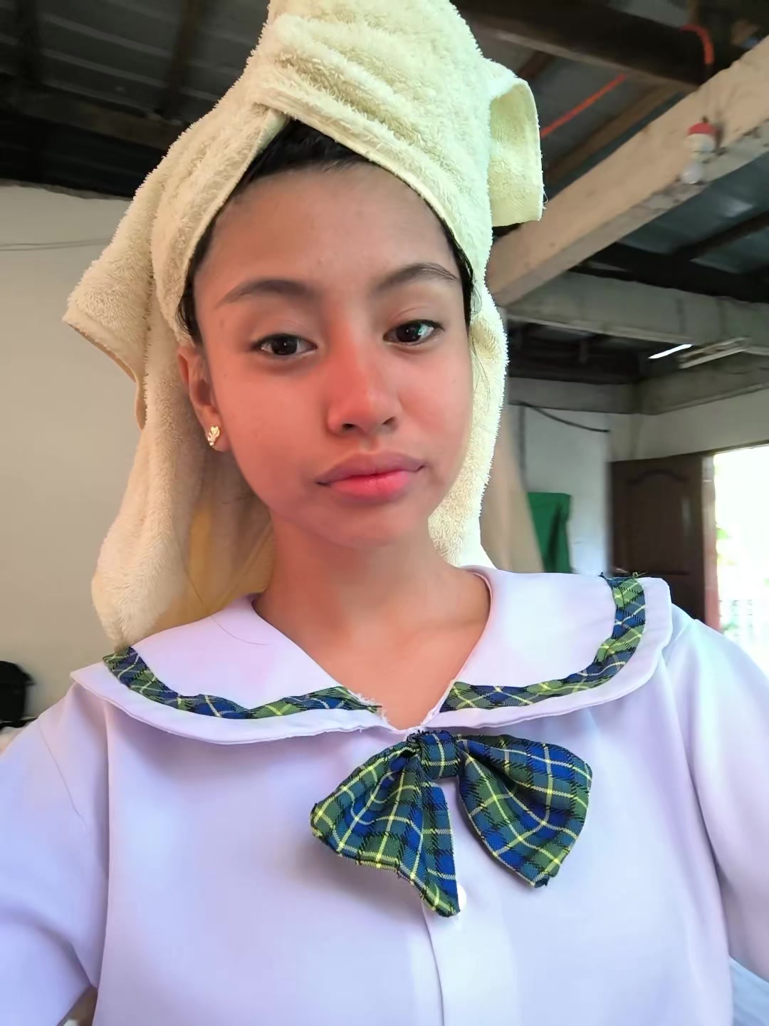 @Ella
