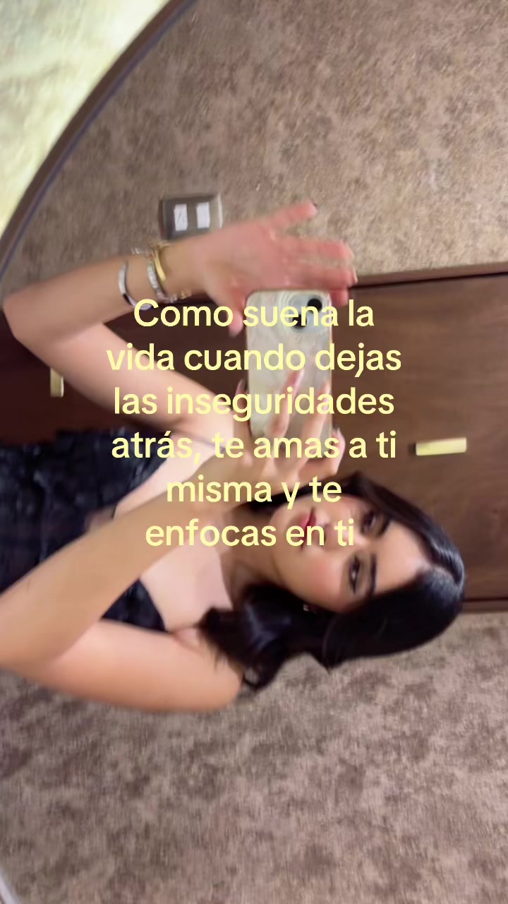 @Karina.leonnn