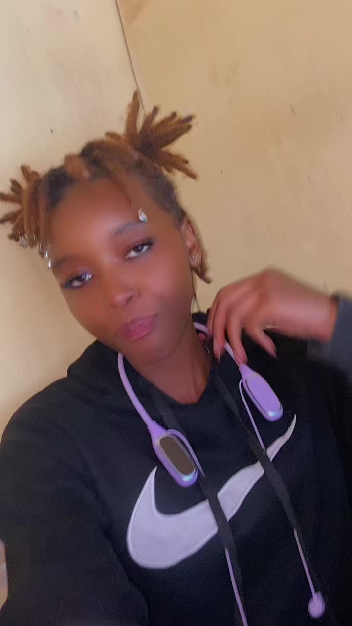@Juss🦋
