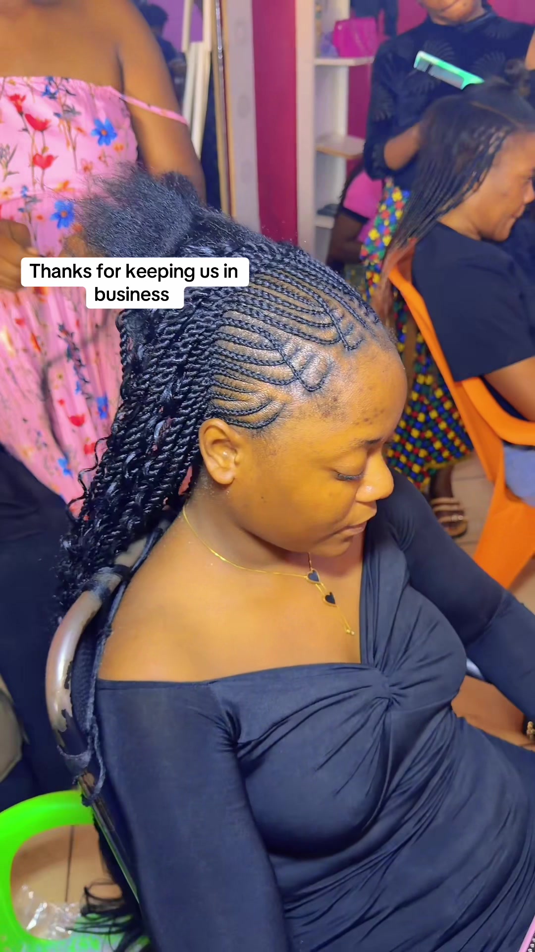 @Look good for less salon❤️