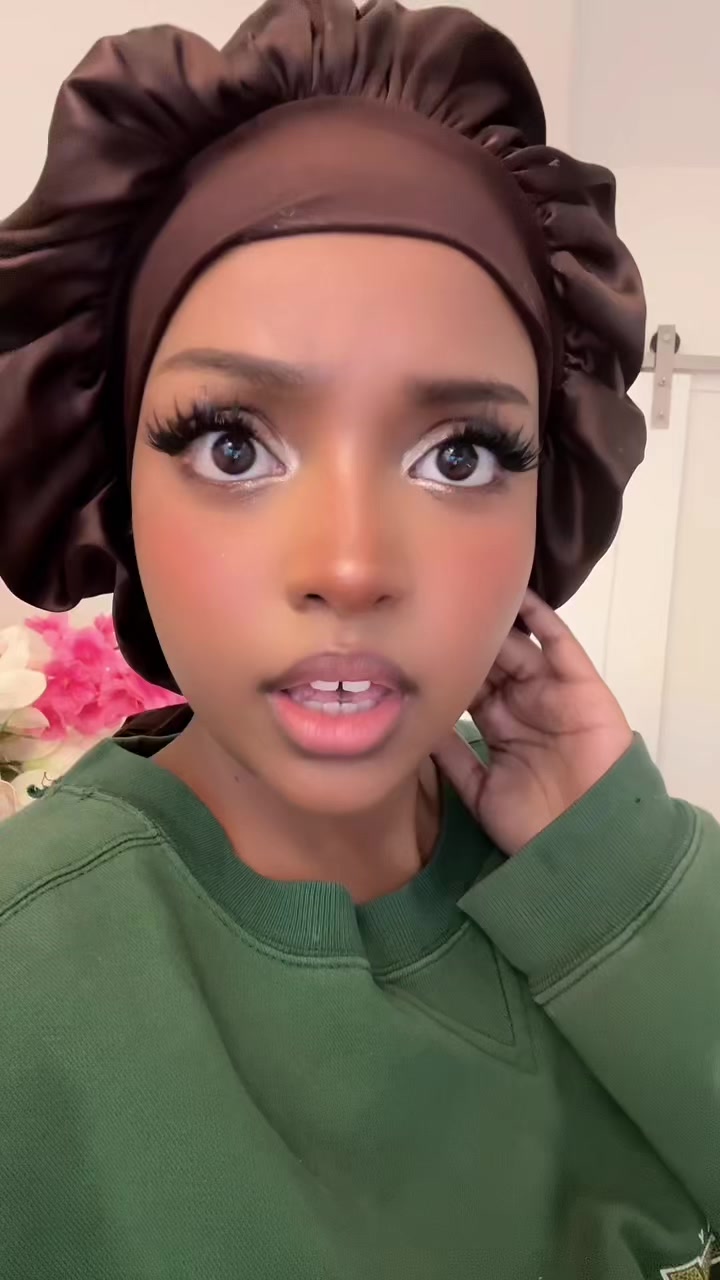 @Earthtokhadija