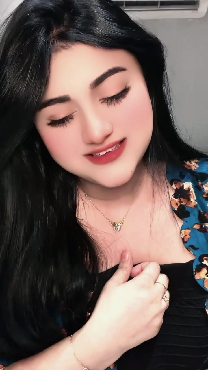@Arooba
