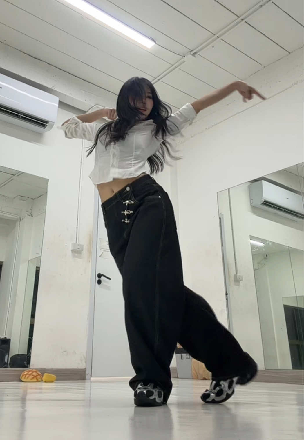 @ayoxn.y