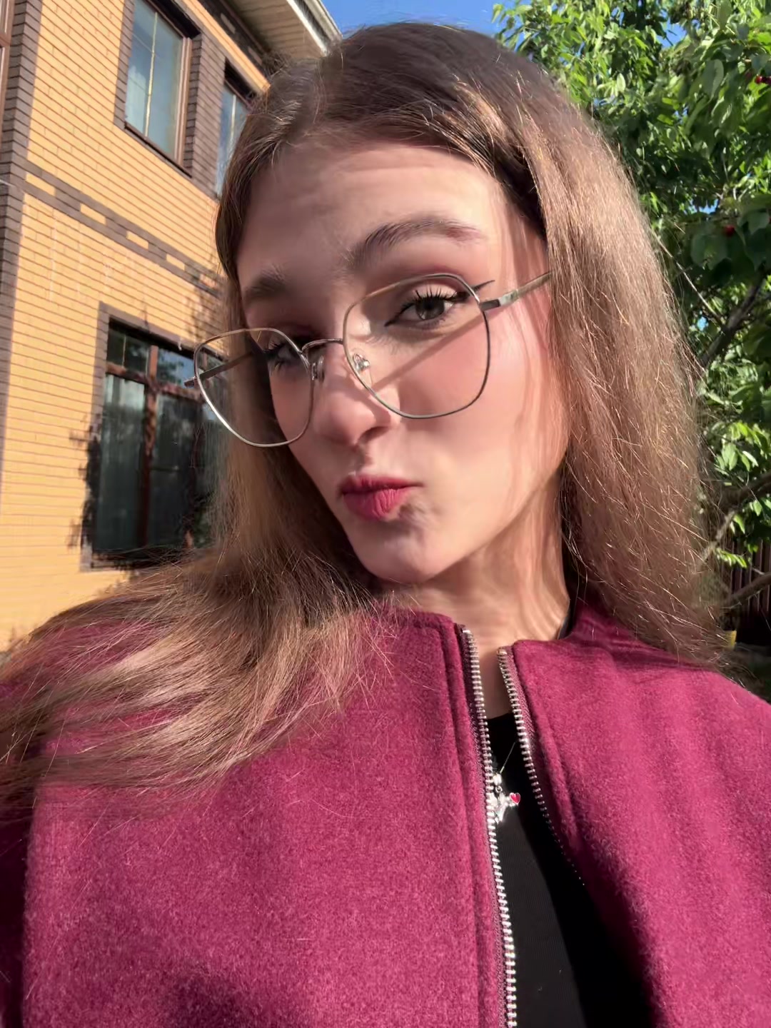 @Дели
