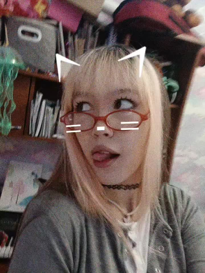 @сонечка💗🌸