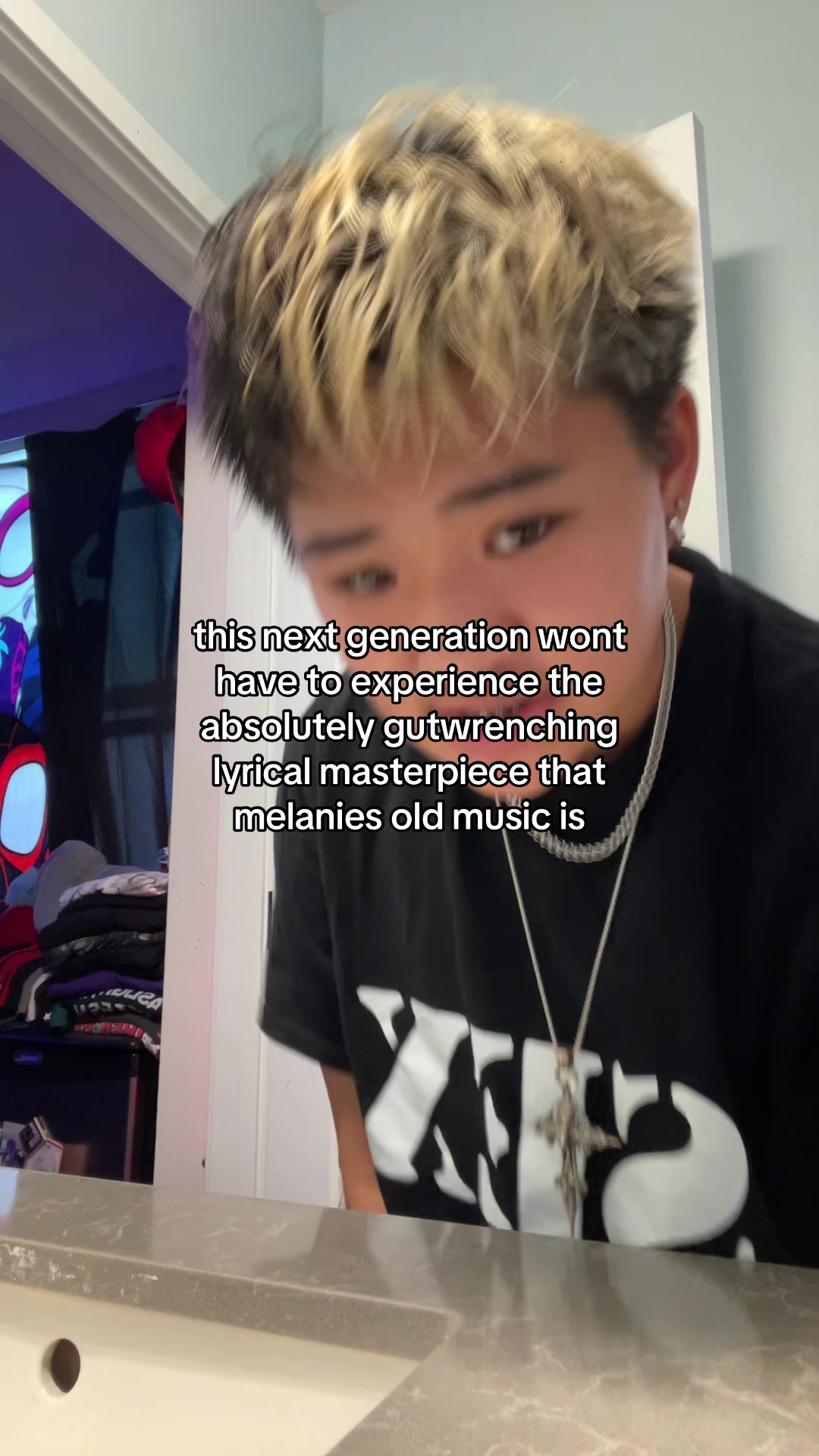 @♱