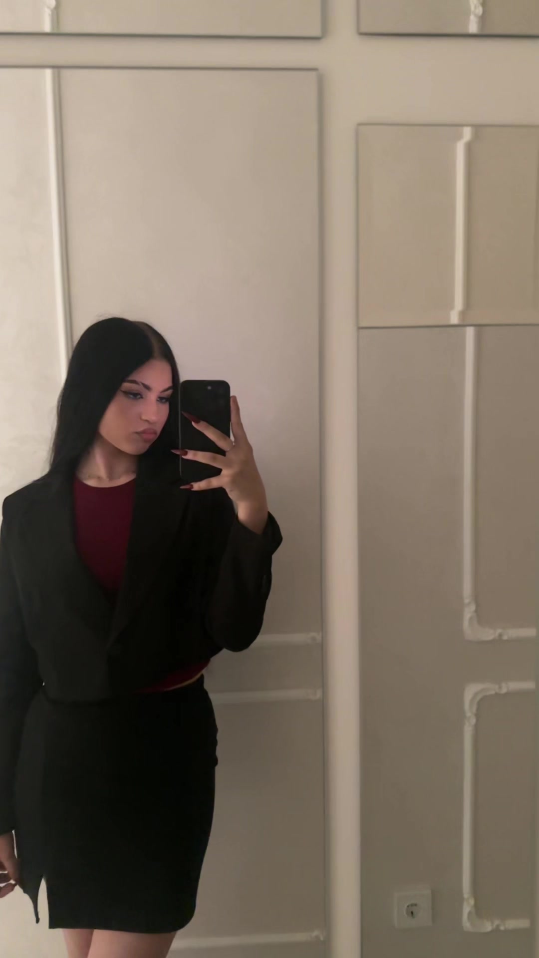 @ellikiss