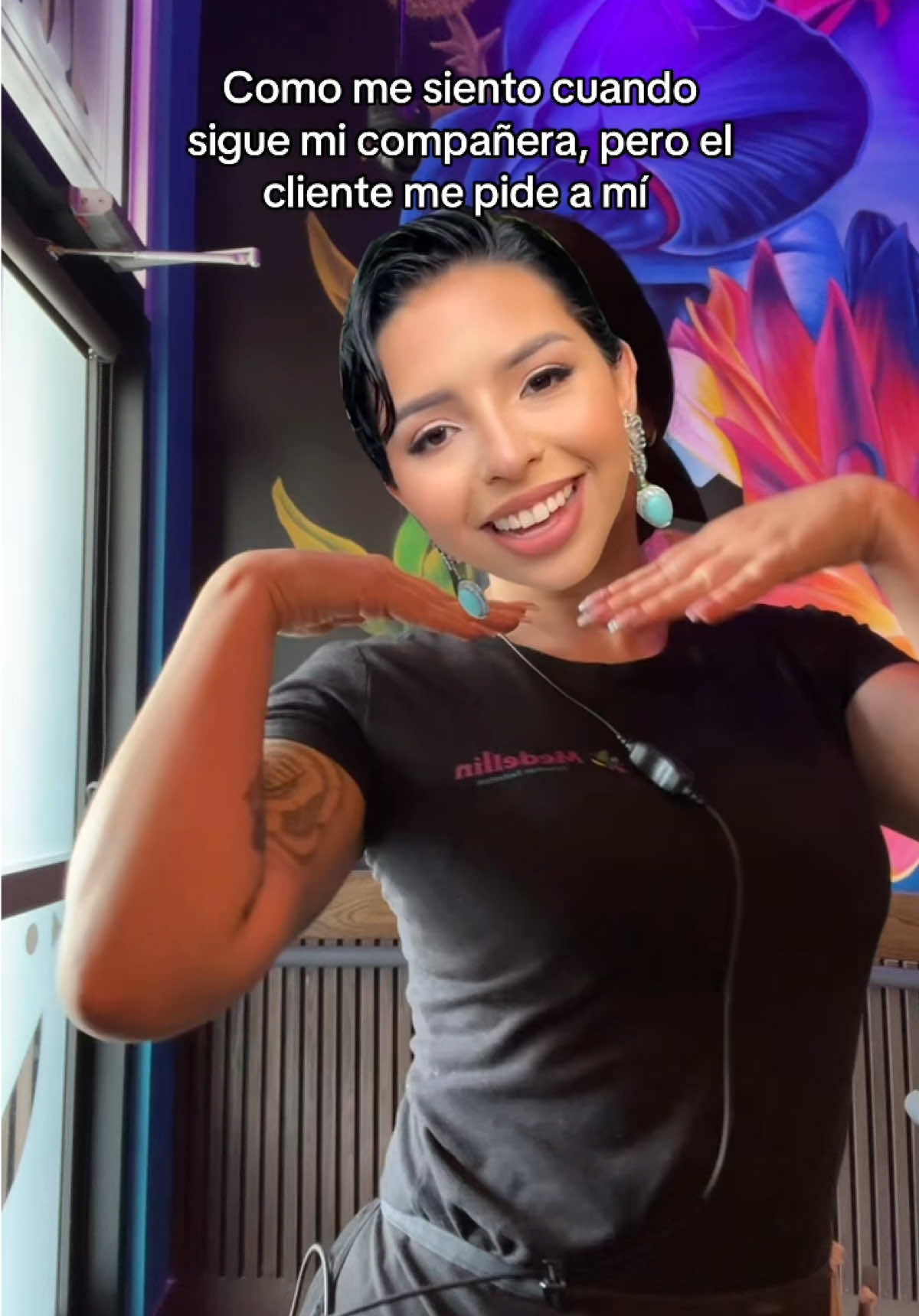 @iam_karolyi