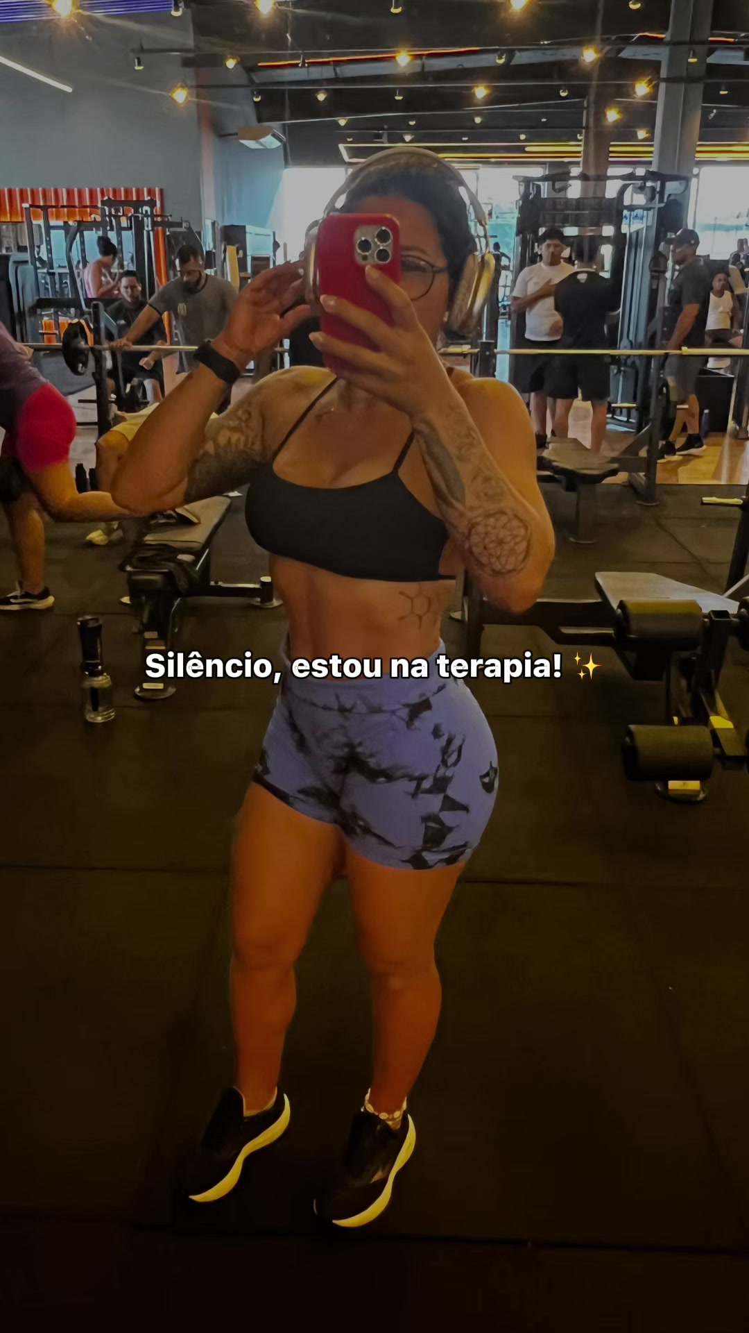 @Lisandra