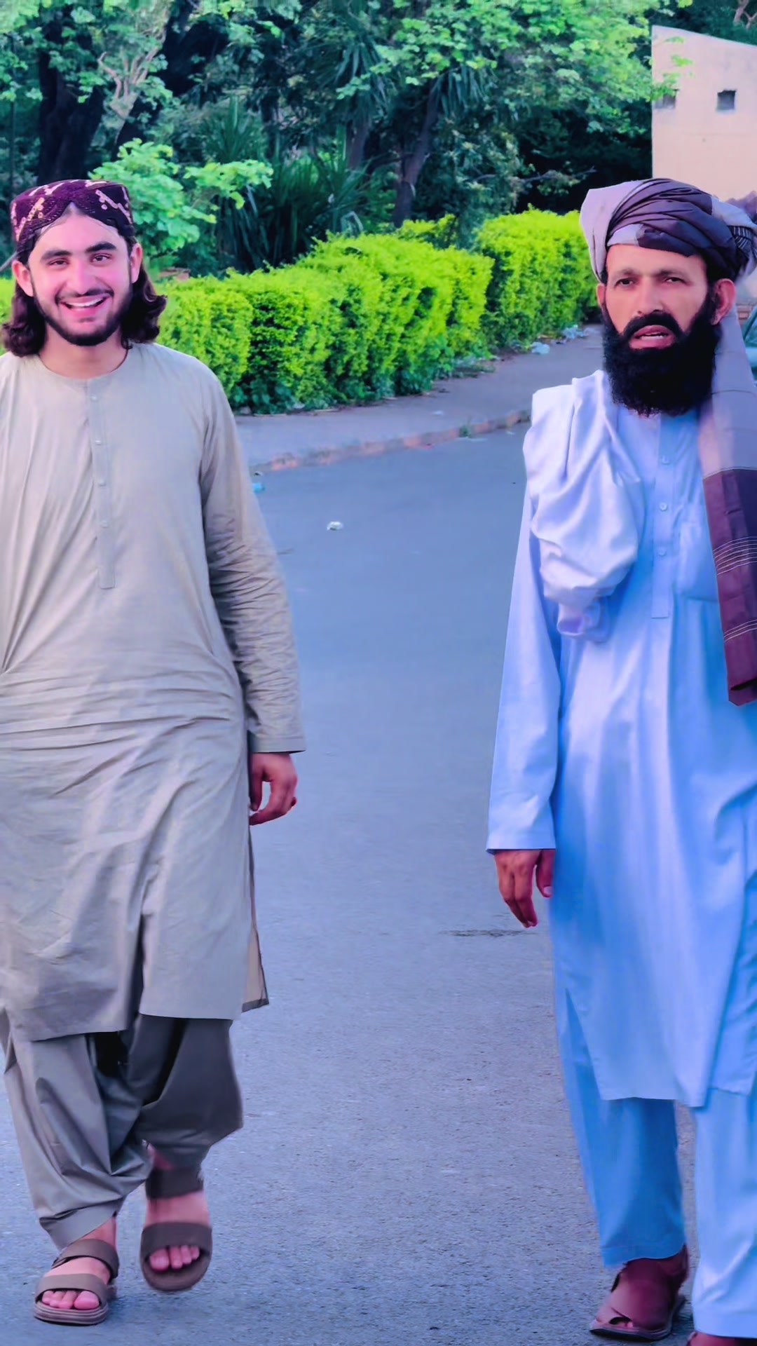 @اسحاق محمدی