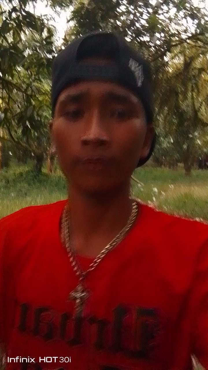 @Ay idol Rogie