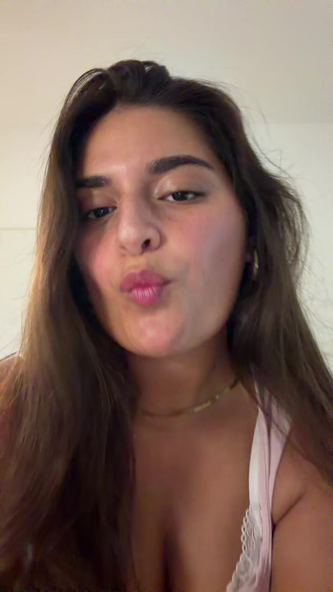 @Shirashaubi