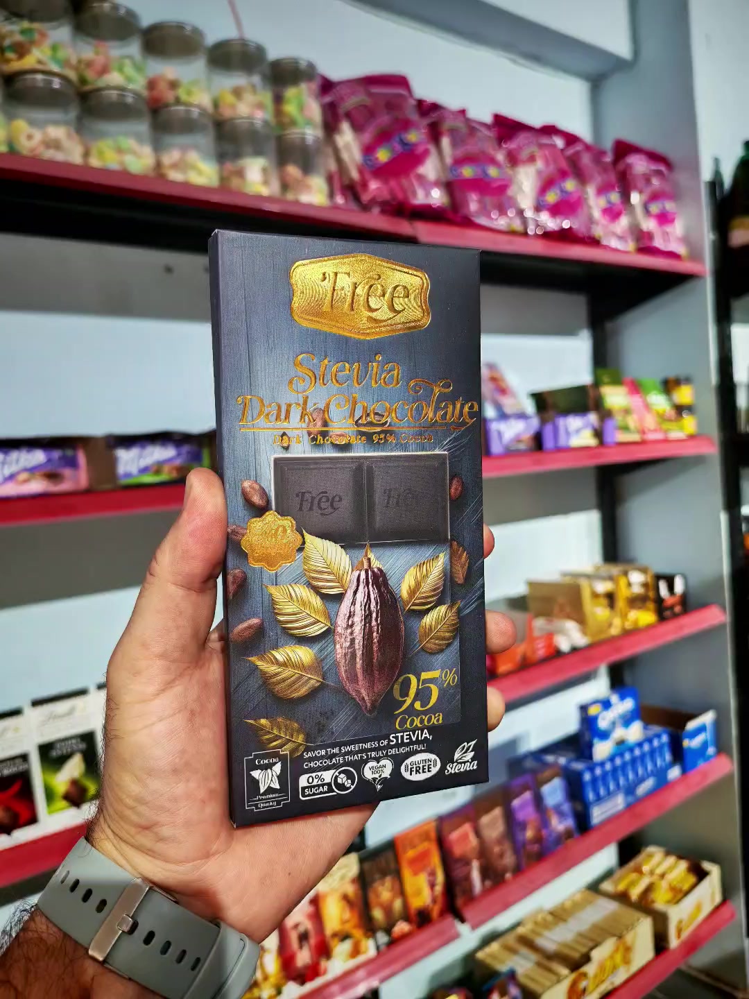 @عالم السعادة 🍫