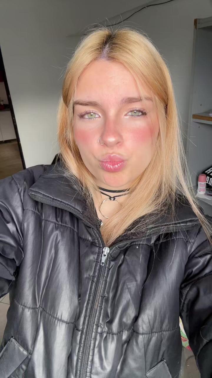@Azu Mart&iacute;nez 💙