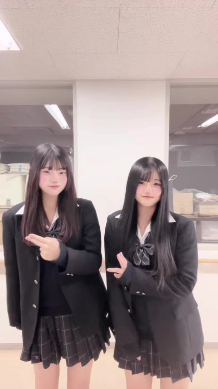 @みりな