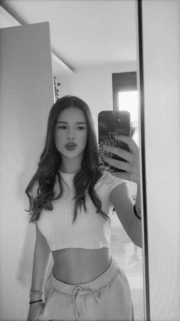 @нина