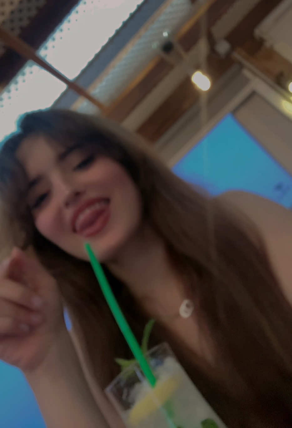 @&Eacute;ly🦂