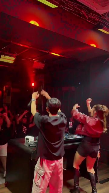 @Dj Meyi