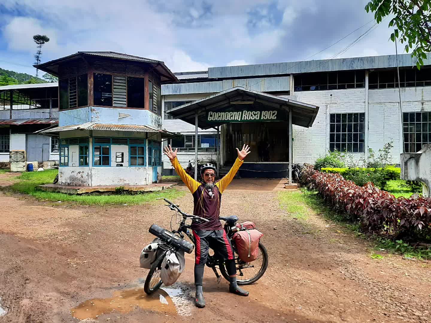 @akiakitouring