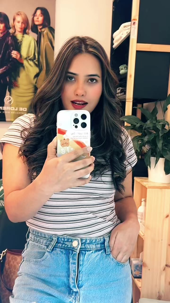 @Sabina Budhathoki🧿🖤